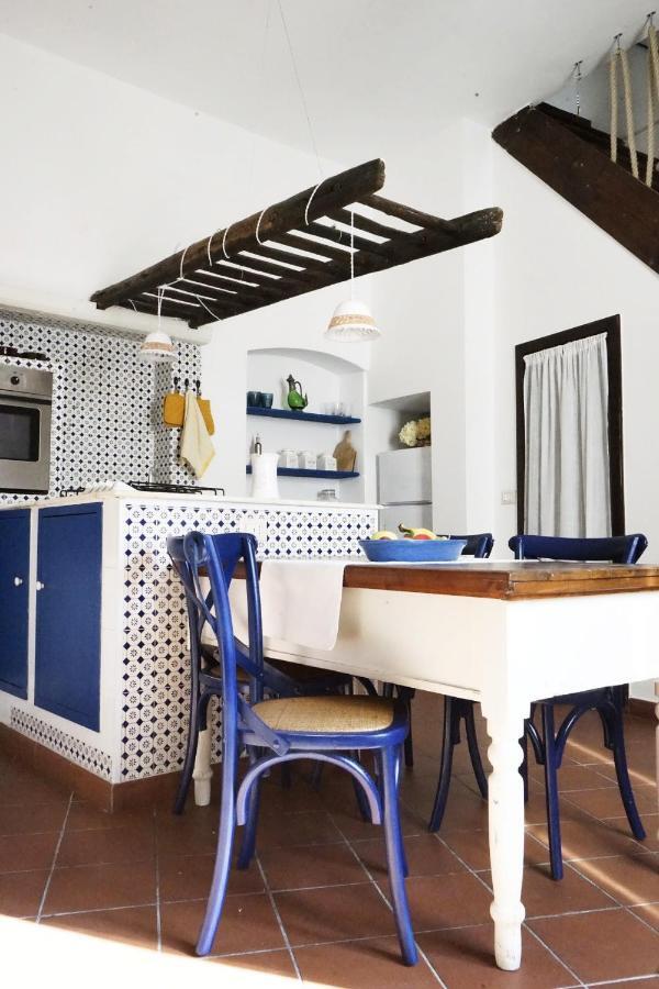 Upstairs - Lazy Terrace Villa Lecce Buitenkant foto