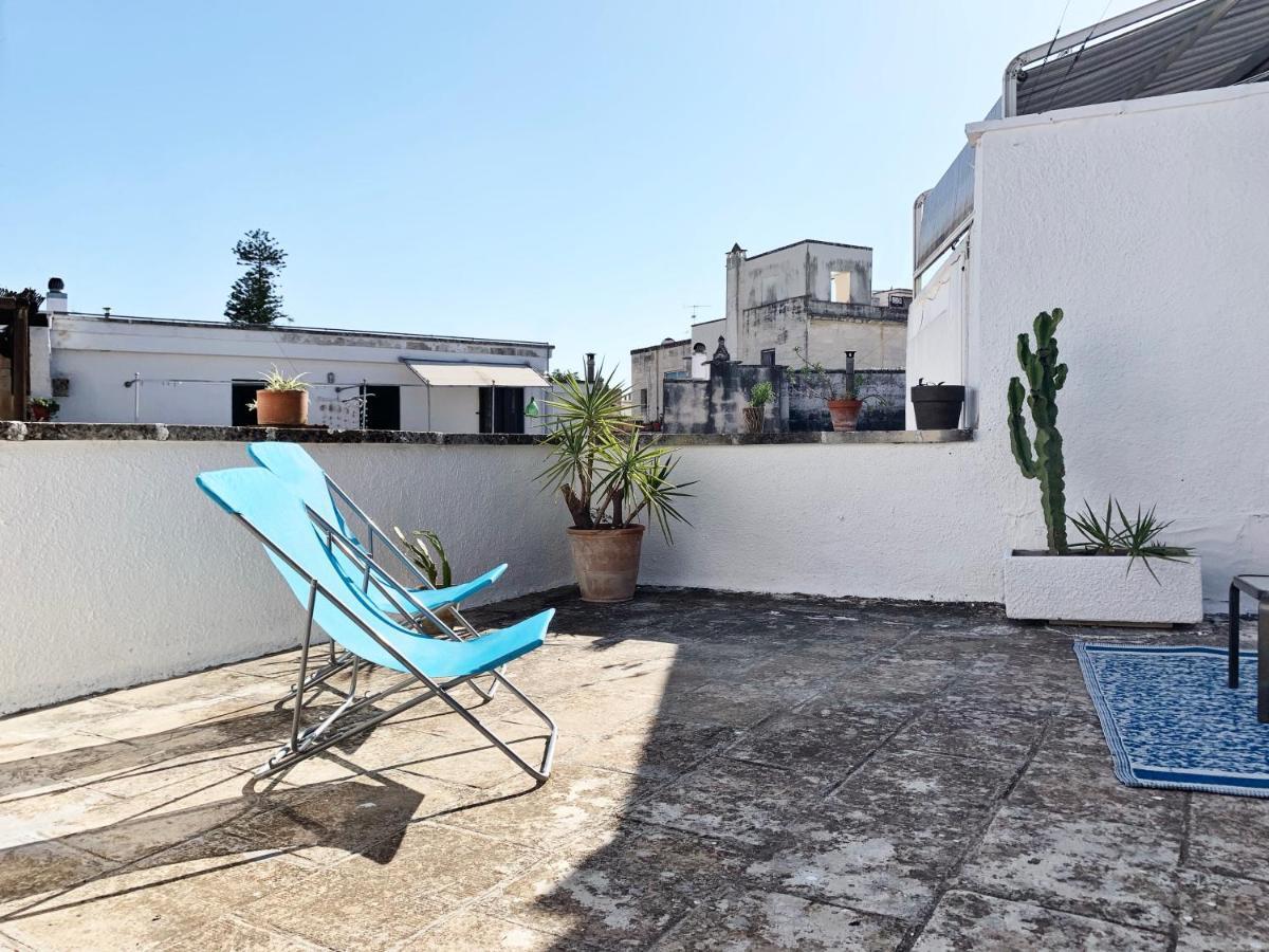 Upstairs - Lazy Terrace Villa Lecce Buitenkant foto